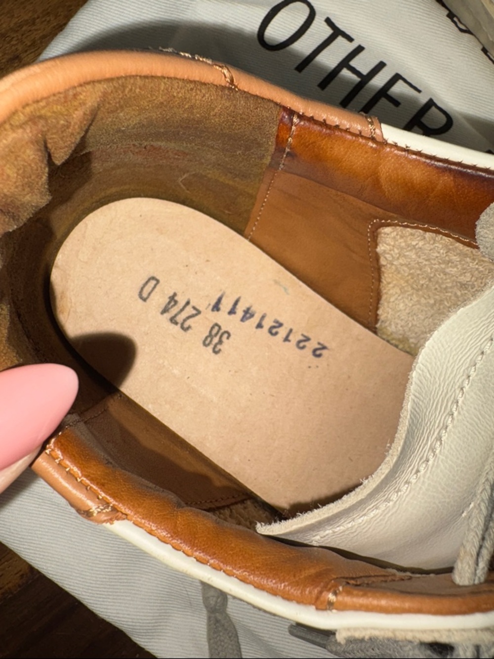 Golden Goose Leather Sneakers 38. - Picture 3 of 7